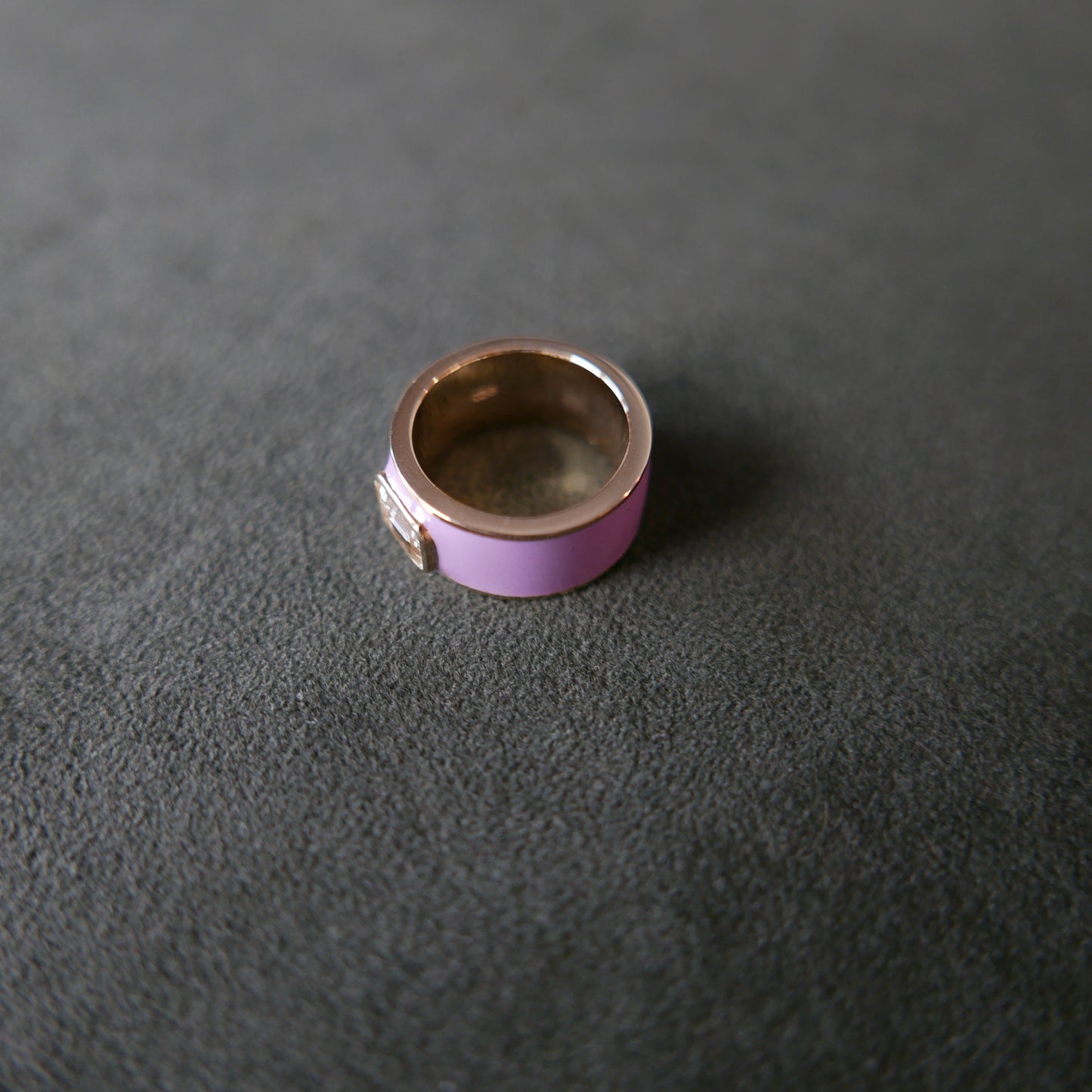 Single Enamel Signature 4