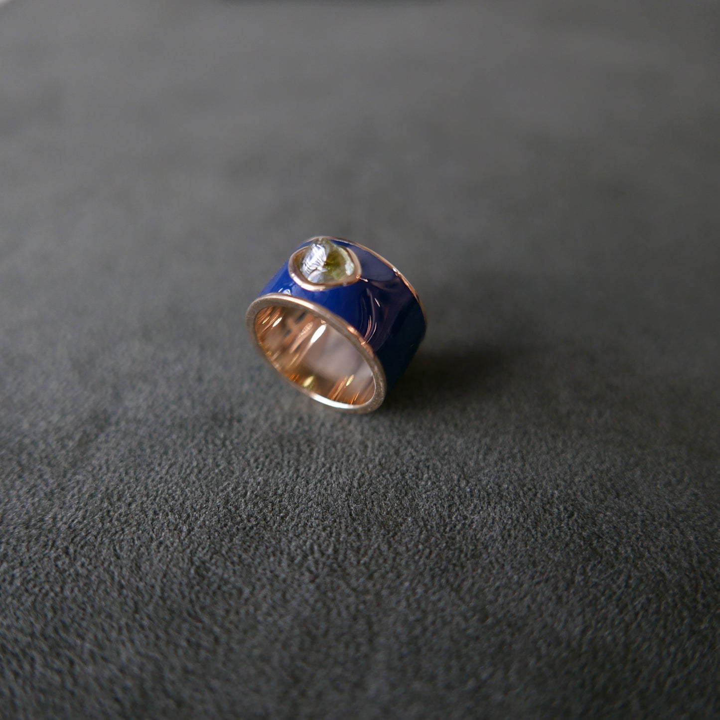 Single Enamel Signature 3