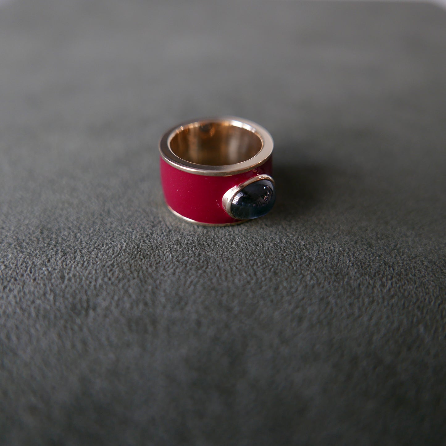 Single enamel signature 2