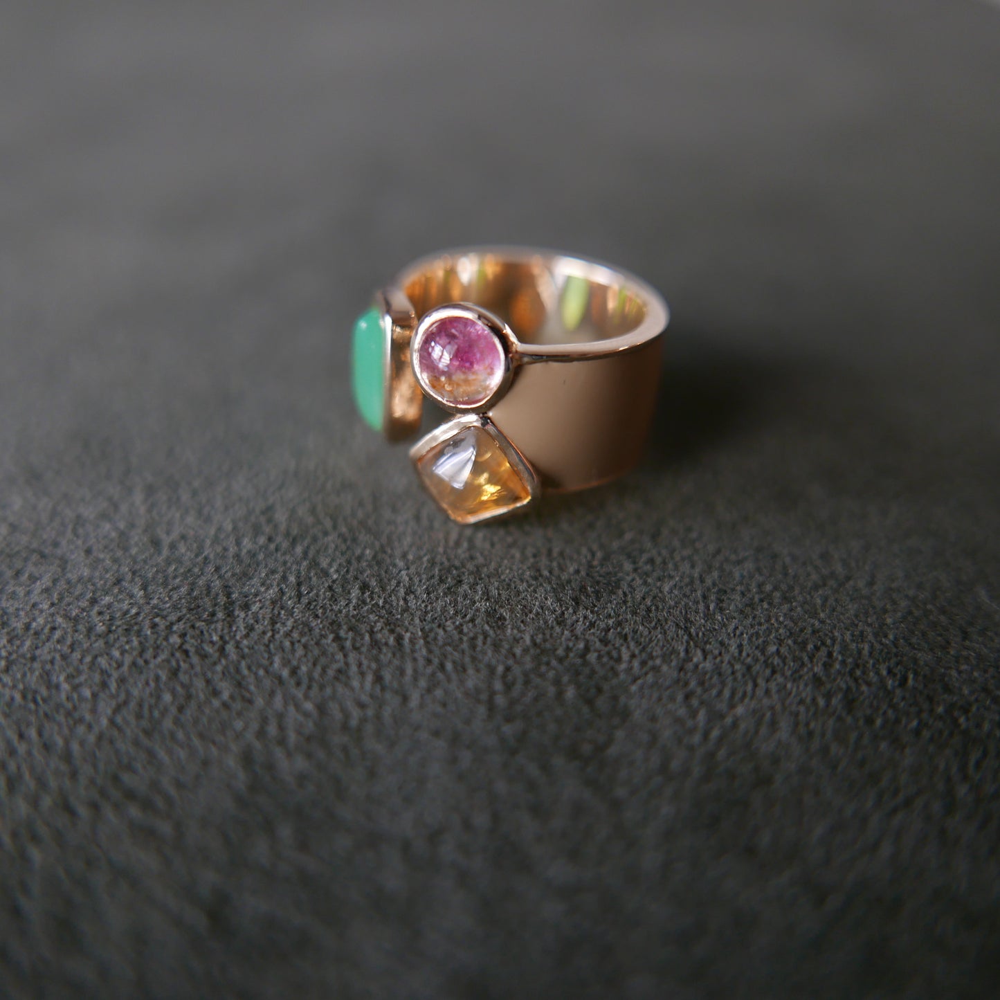 Trio Enamel Signature