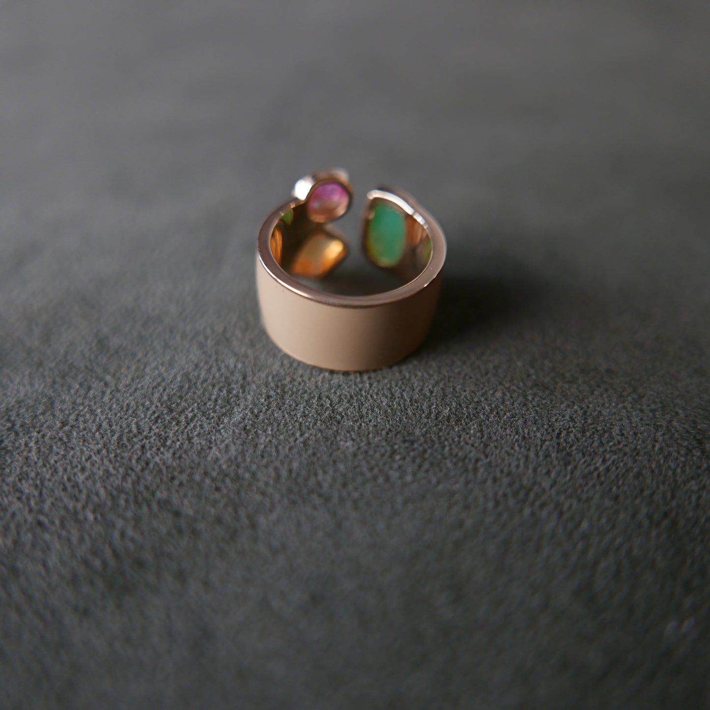 Trio Enamel Signature