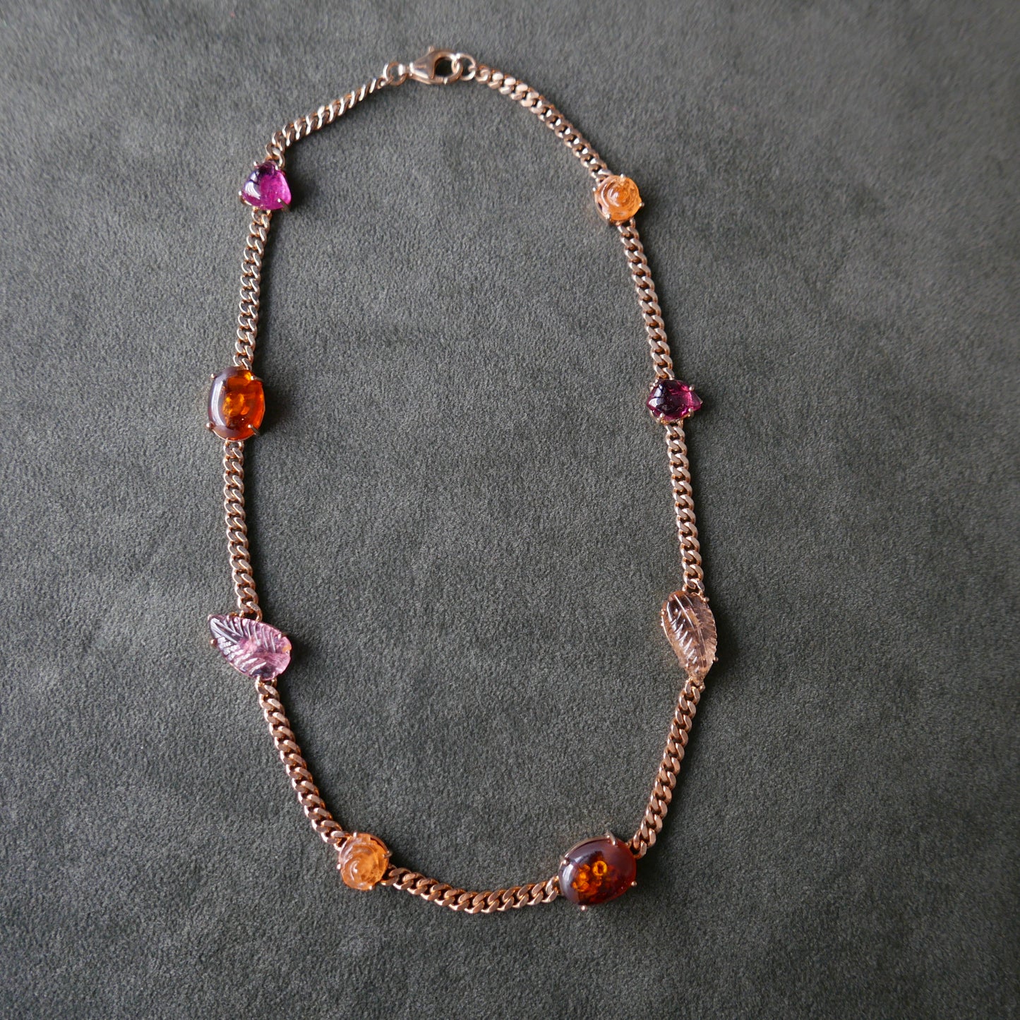 Thick chain warm tone necklace