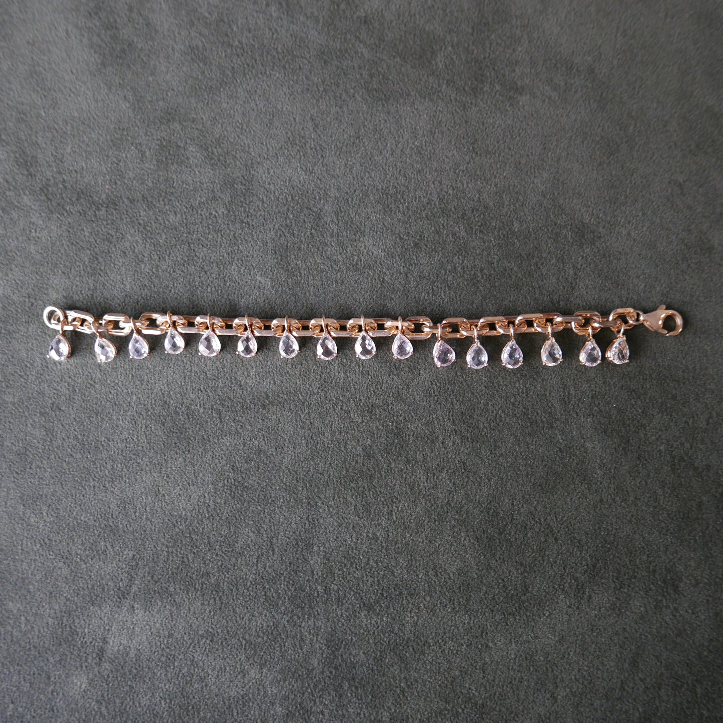 Colorless sapphires drops